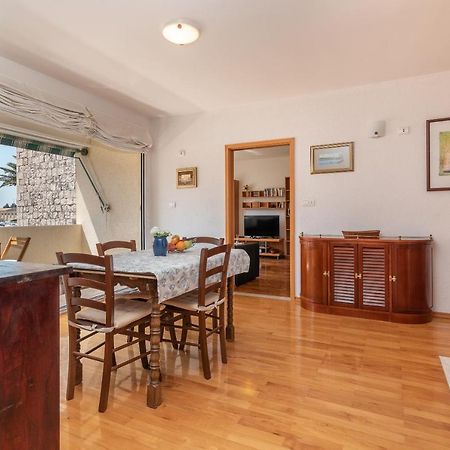 Apartment Bruno Trogir Exteriör bild