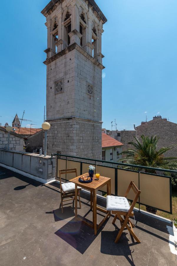 Apartment Bruno Trogir Exteriör bild